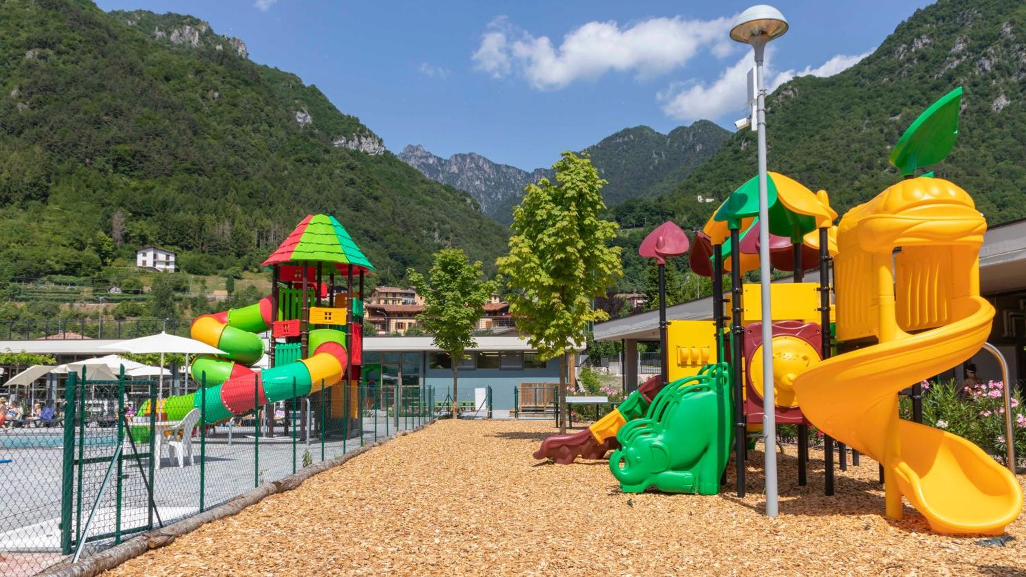 Lago Idro Glamping Boutique Anfo Exterior photo